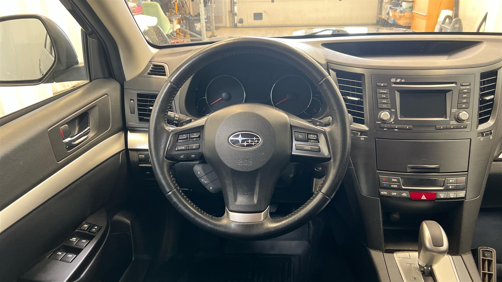 SUBARU OUTBACK 2013