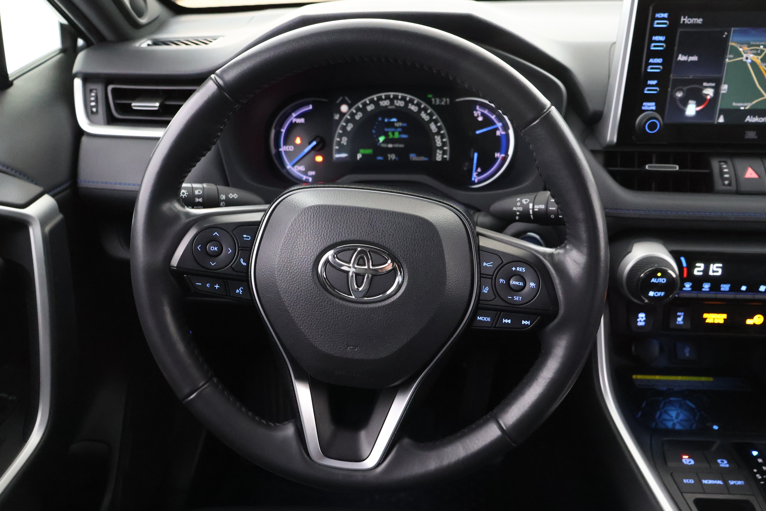 TOYOTA RAV4 13