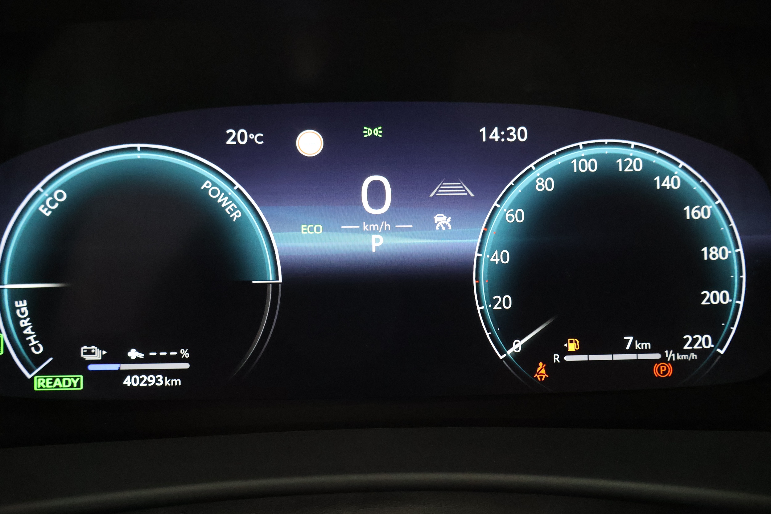TOYOTA C-HR 2024
