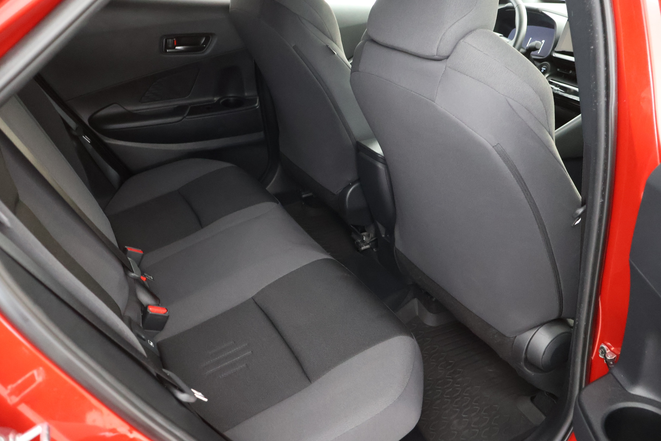 TOYOTA C-HR 2024
