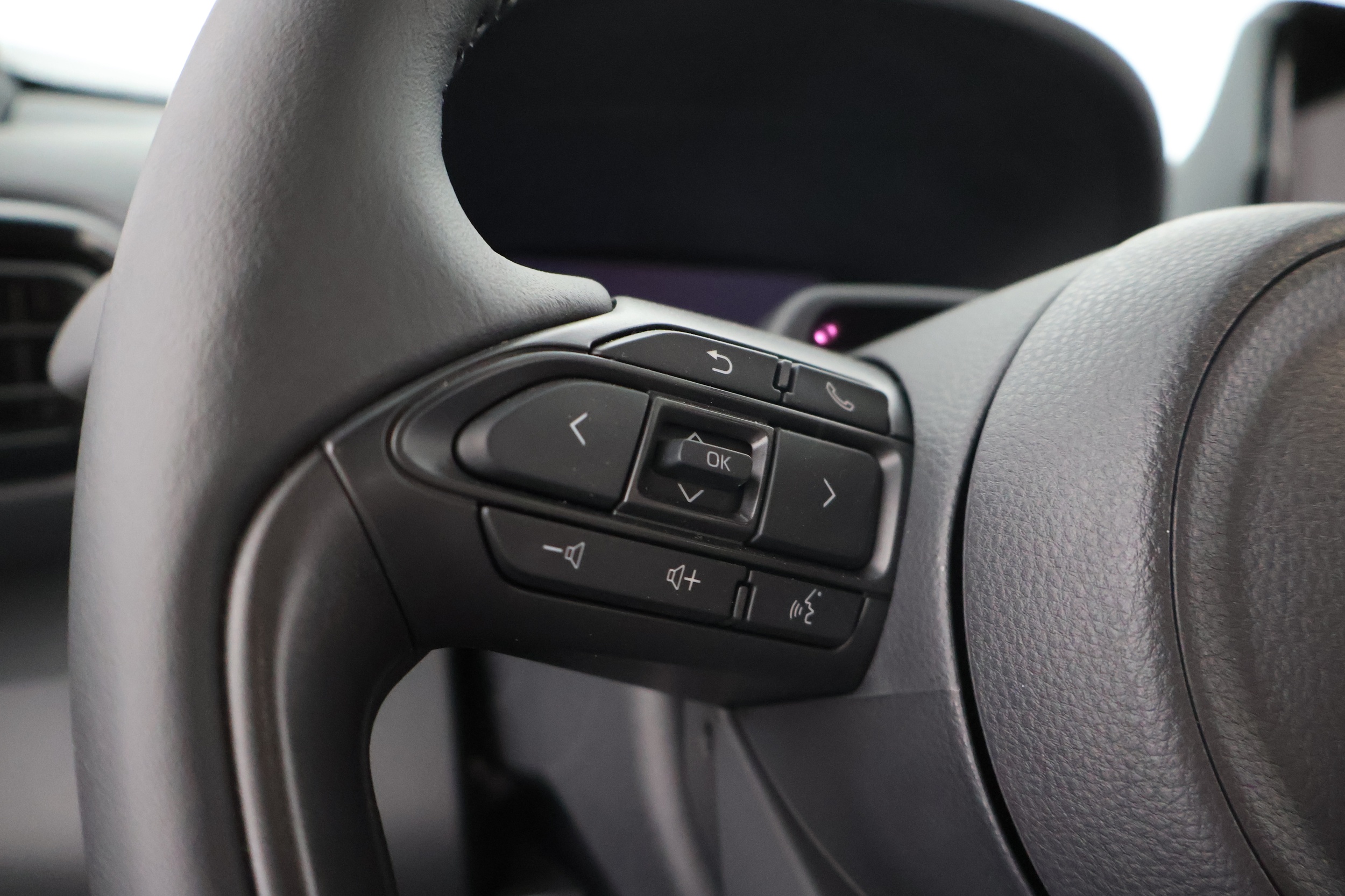 TOYOTA Yaris Cross 2026