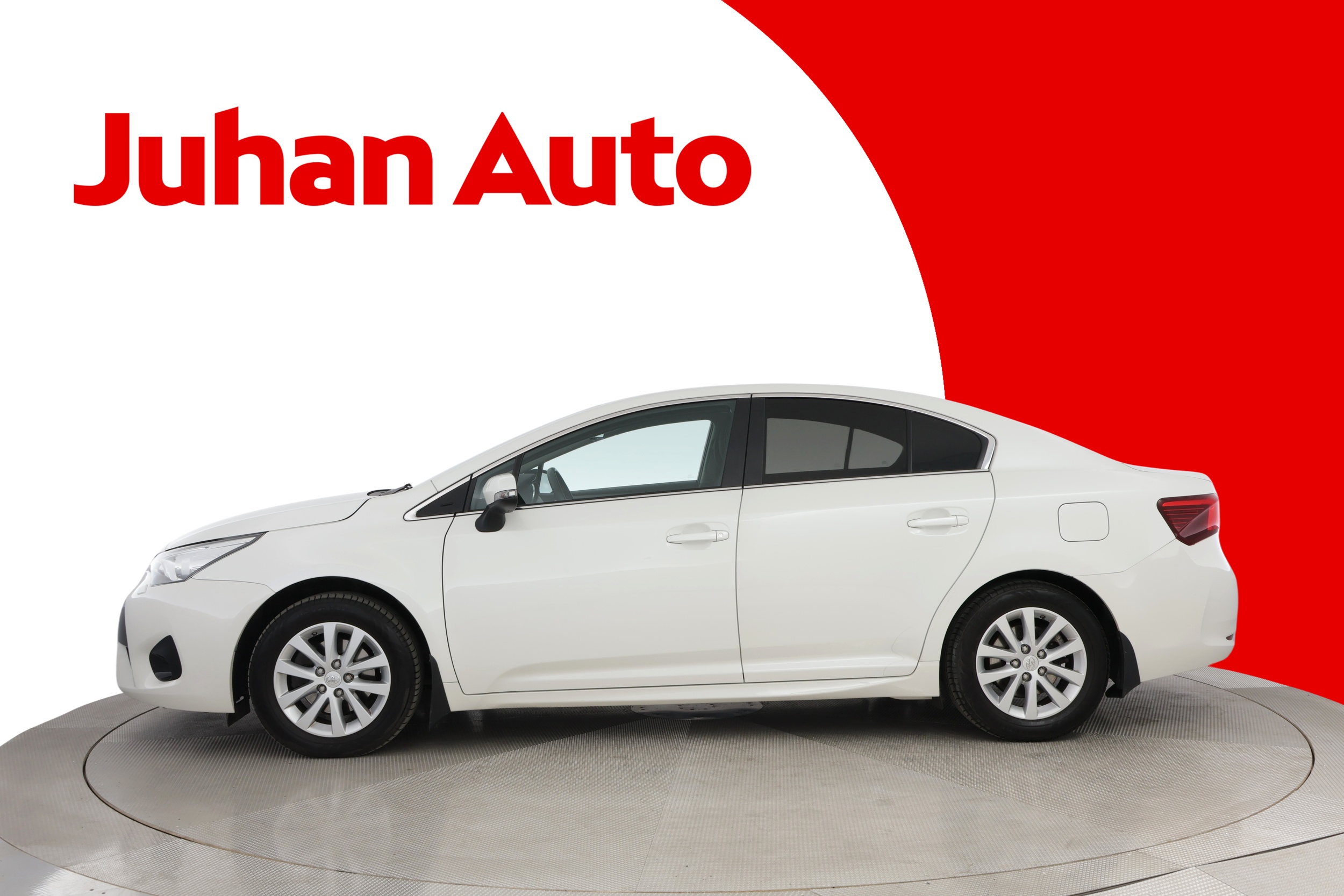 TOYOTA Avensis 2018