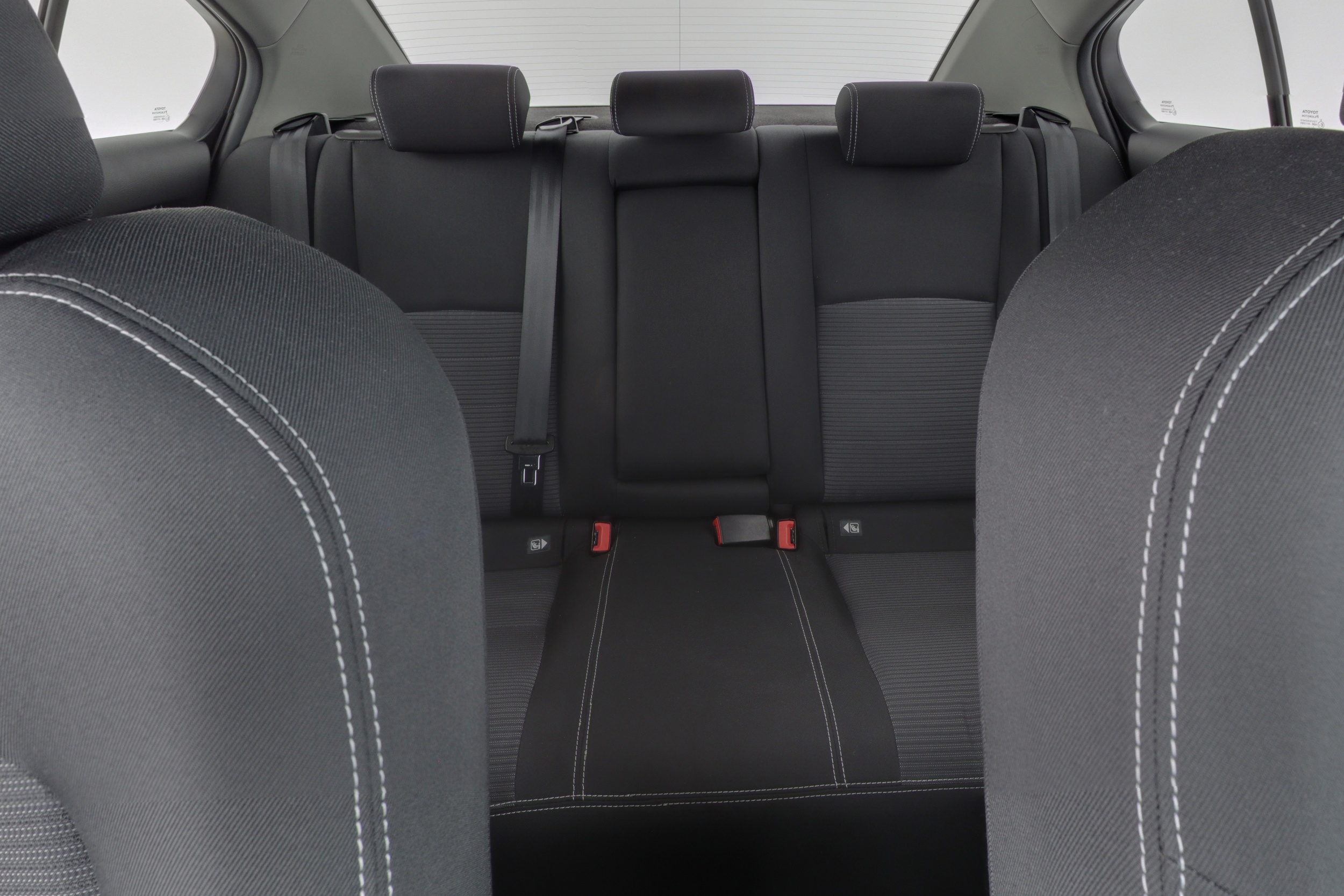 TOYOTA Avensis 2018