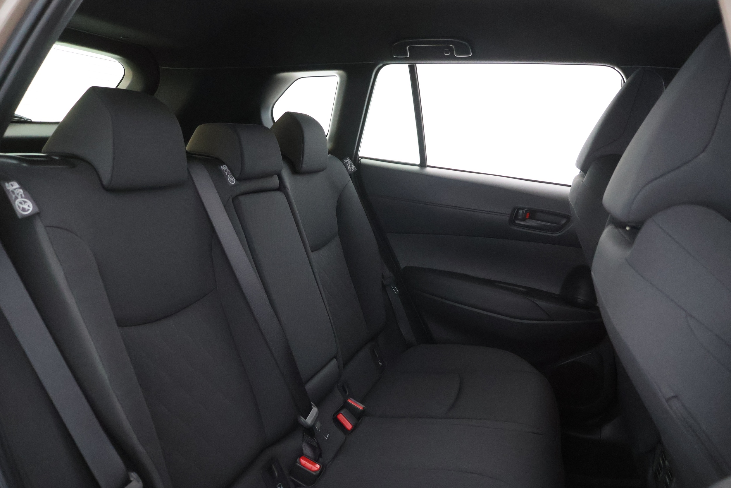 TOYOTA Corolla Cross 11