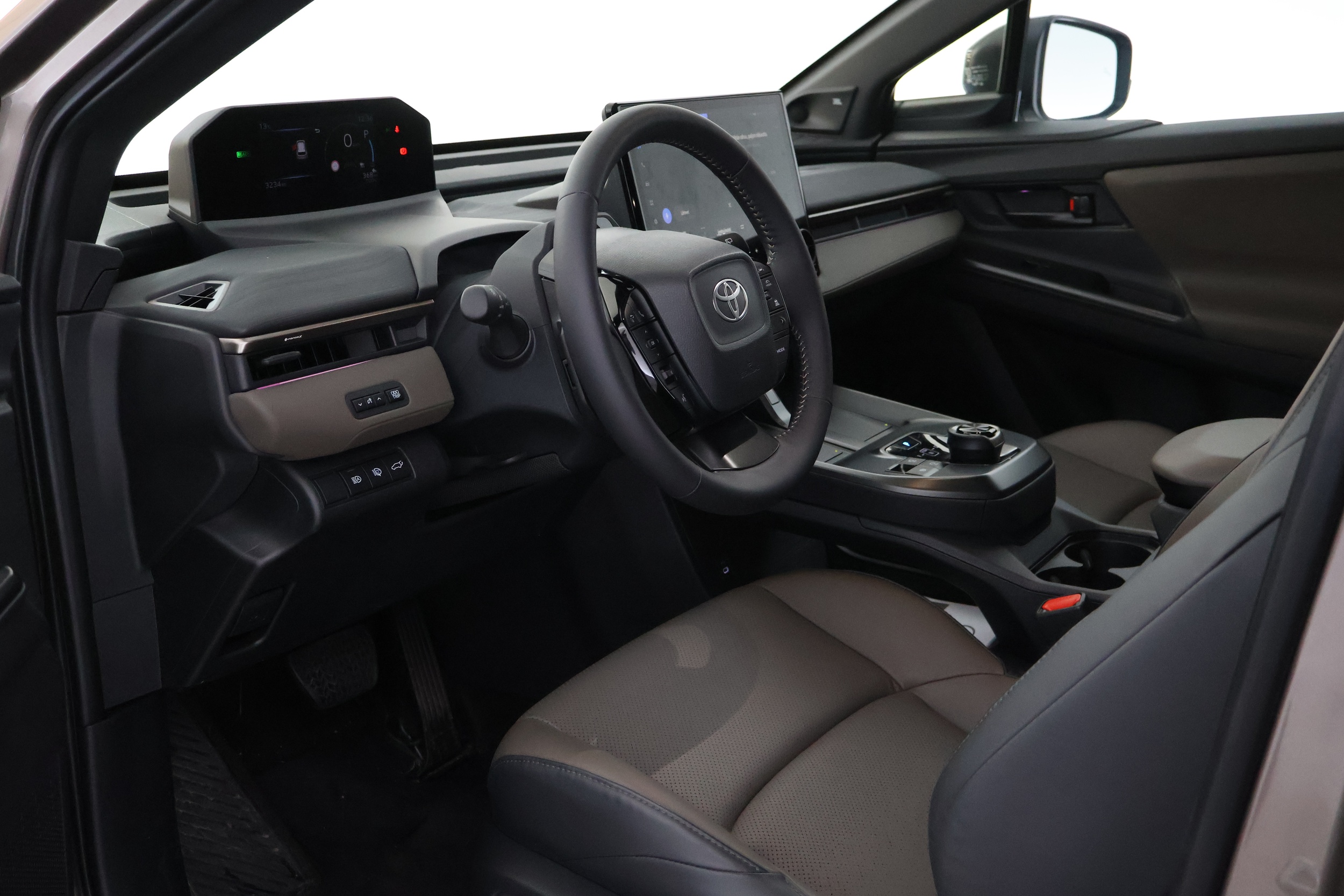 TOYOTA bZ4X Touring 2026