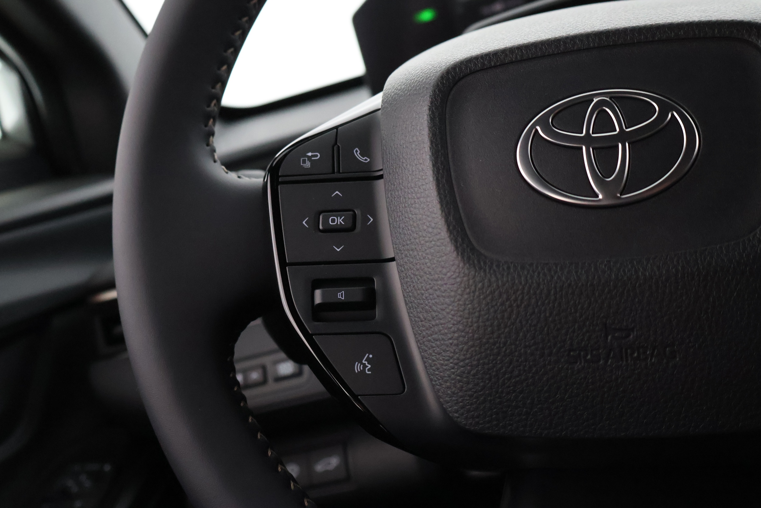 Toyota bZ4X Touring 2026
