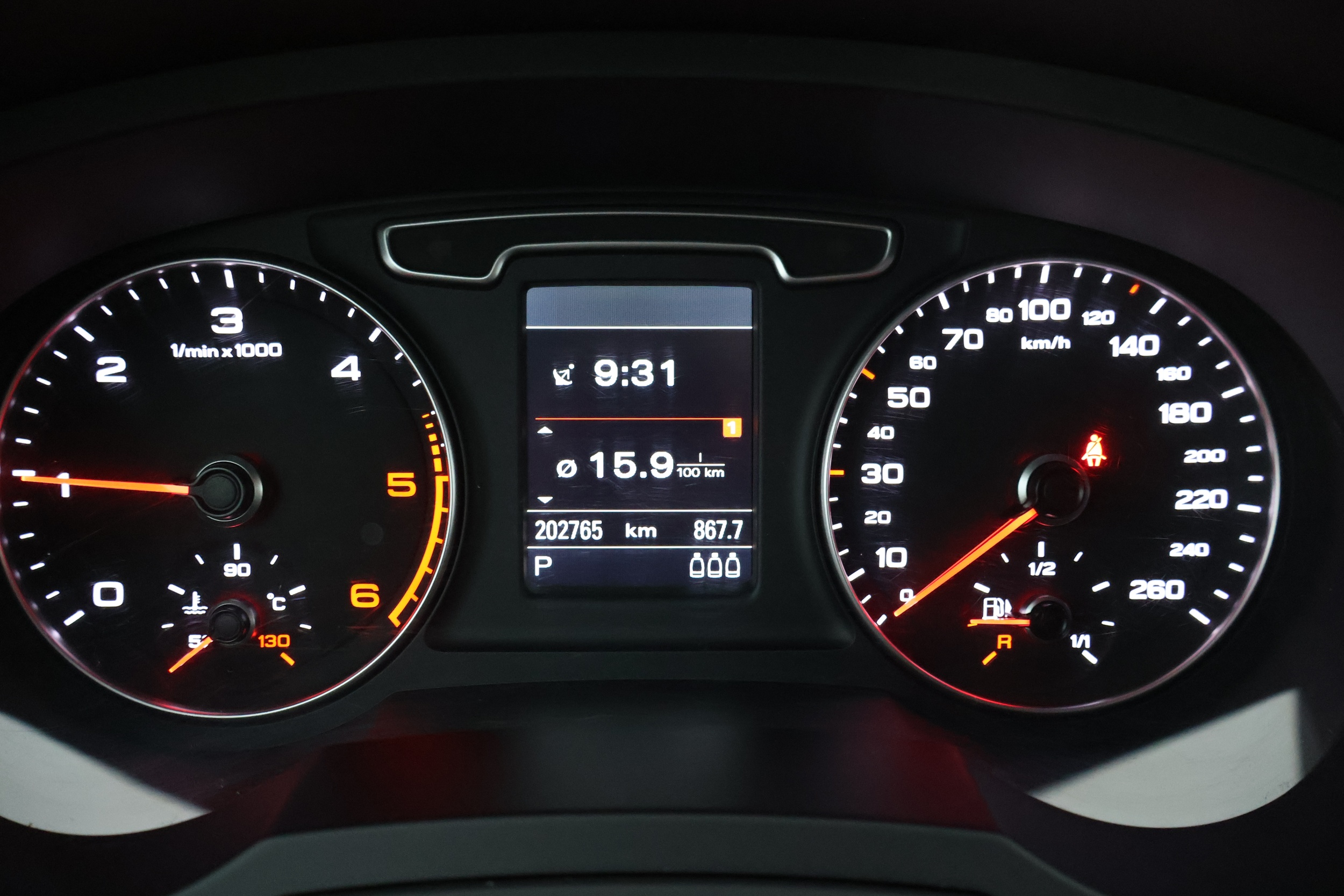 AUDI Q3 14