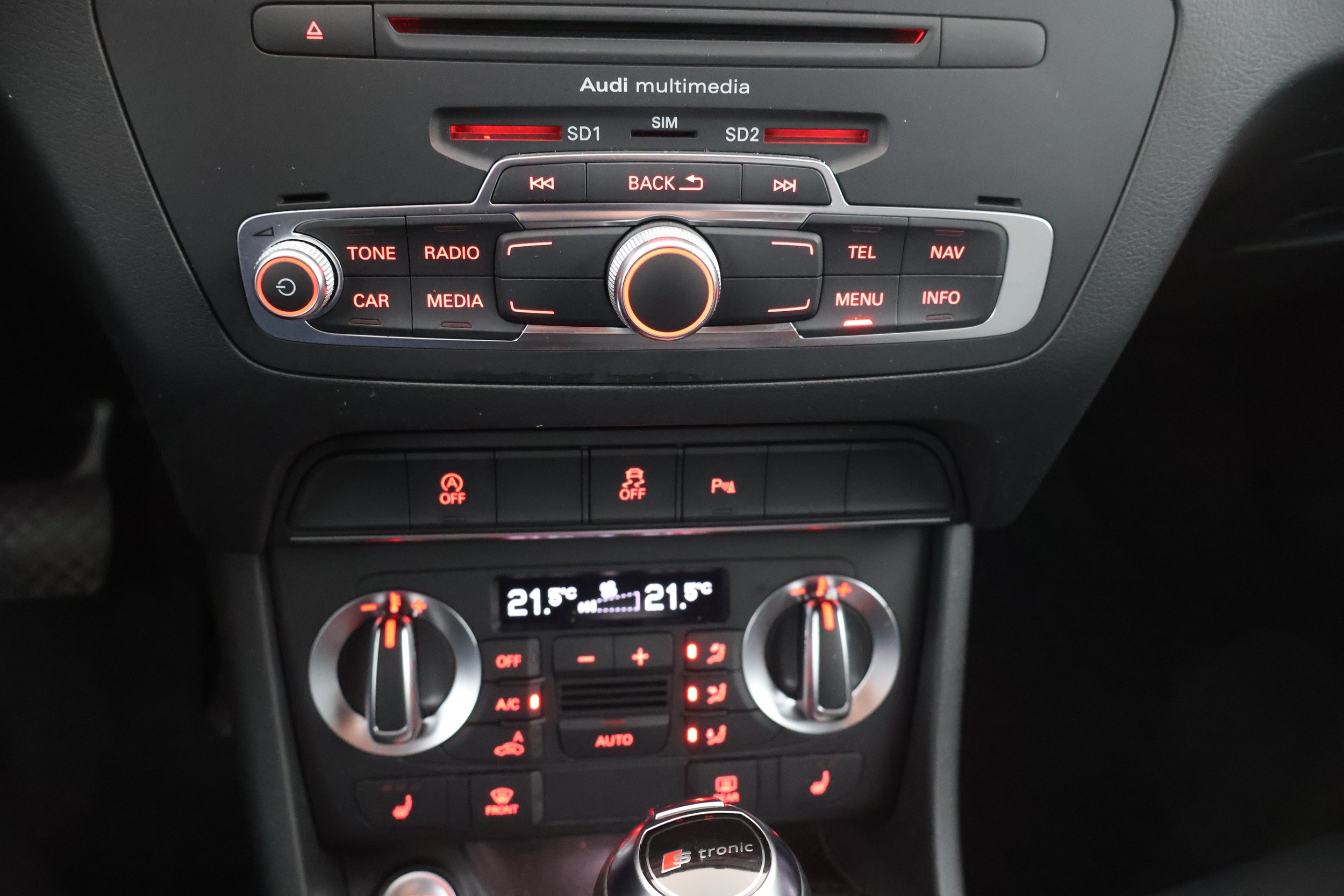 AUDI Q3 17