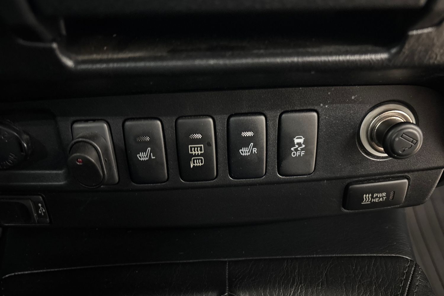 TOYOTA Hilux 2015