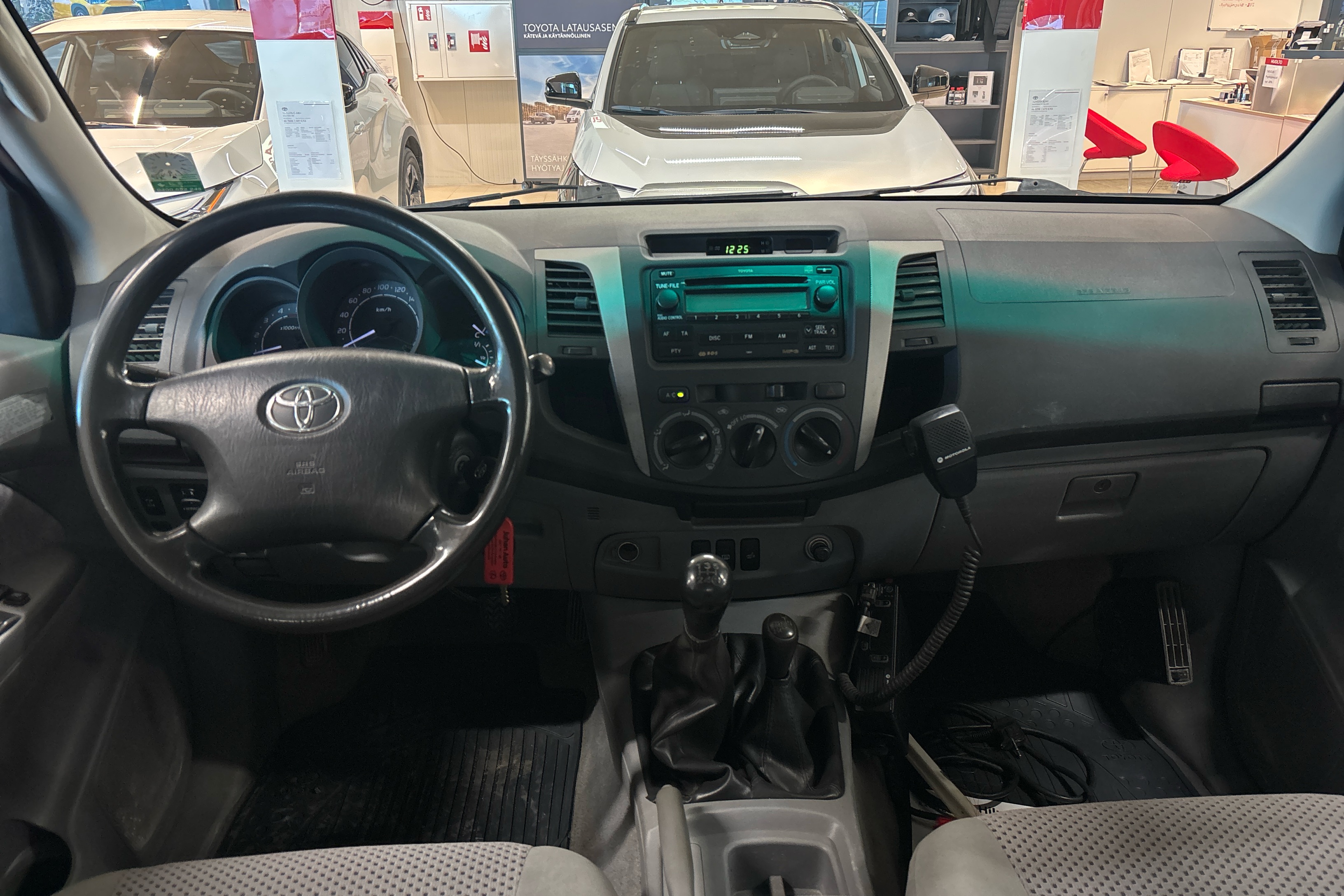 TOYOTA Hilux 2008