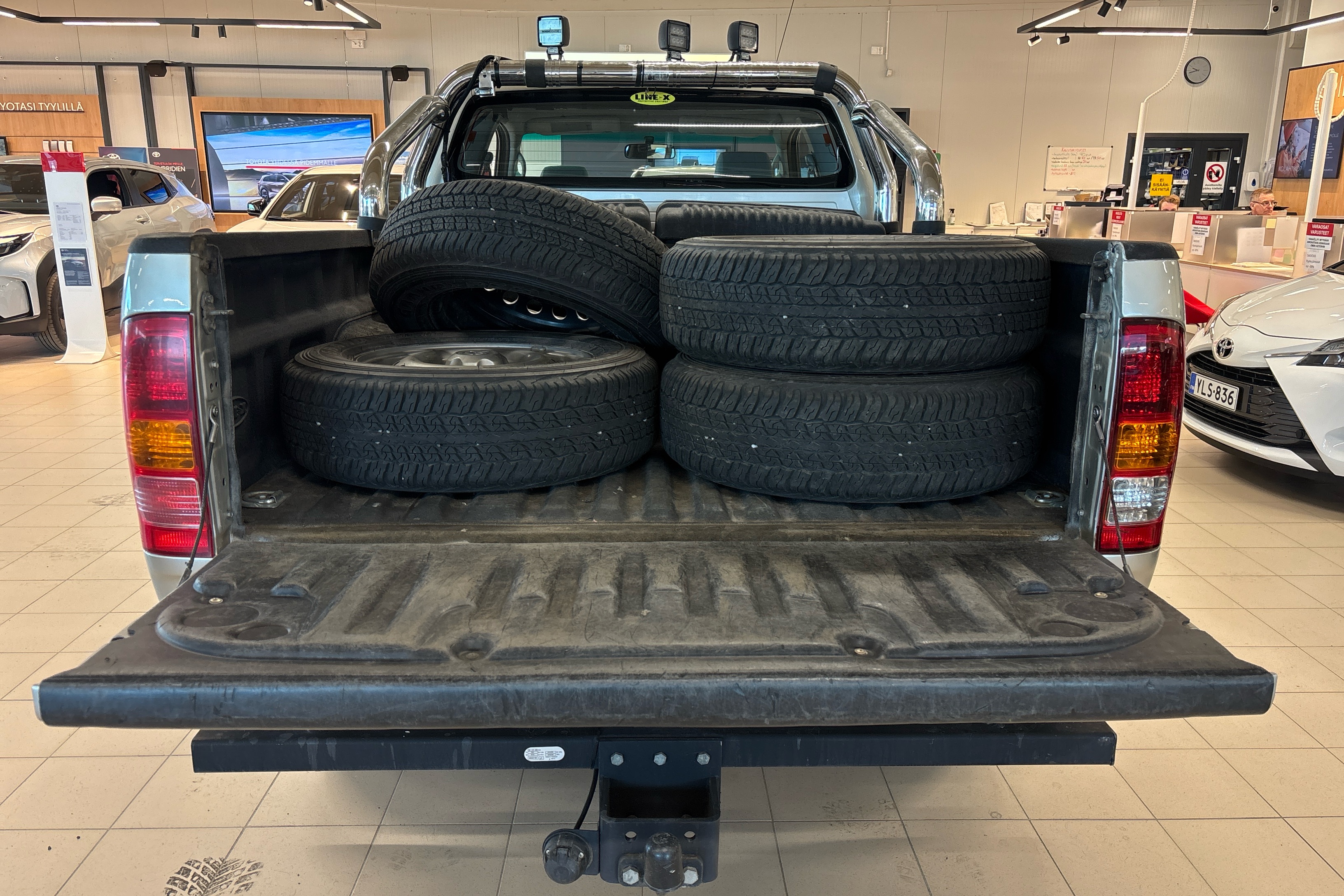 TOYOTA Hilux 2008