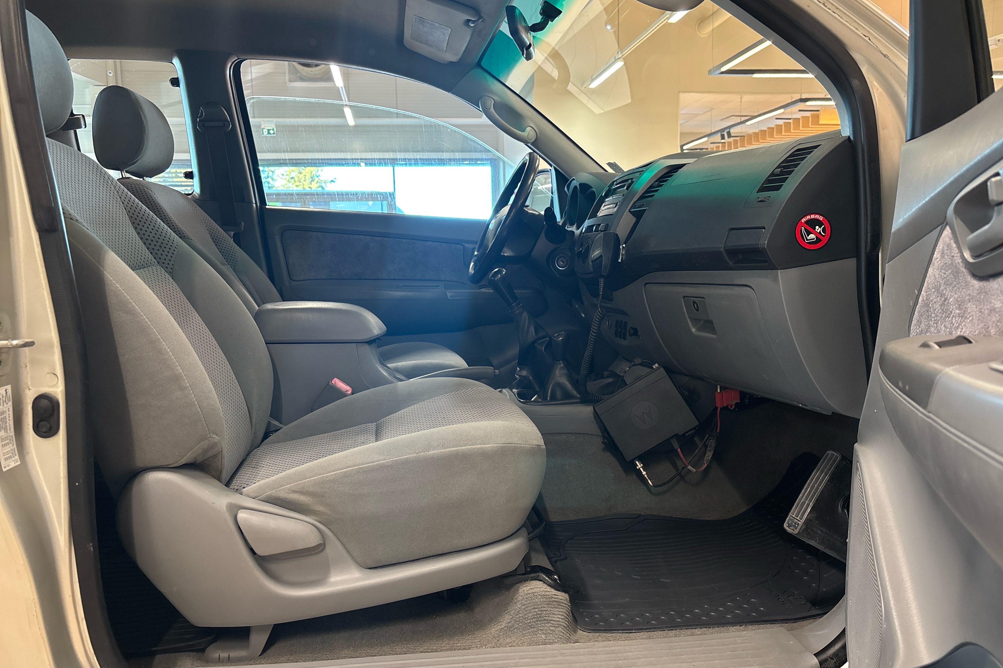 TOYOTA Hilux 2008