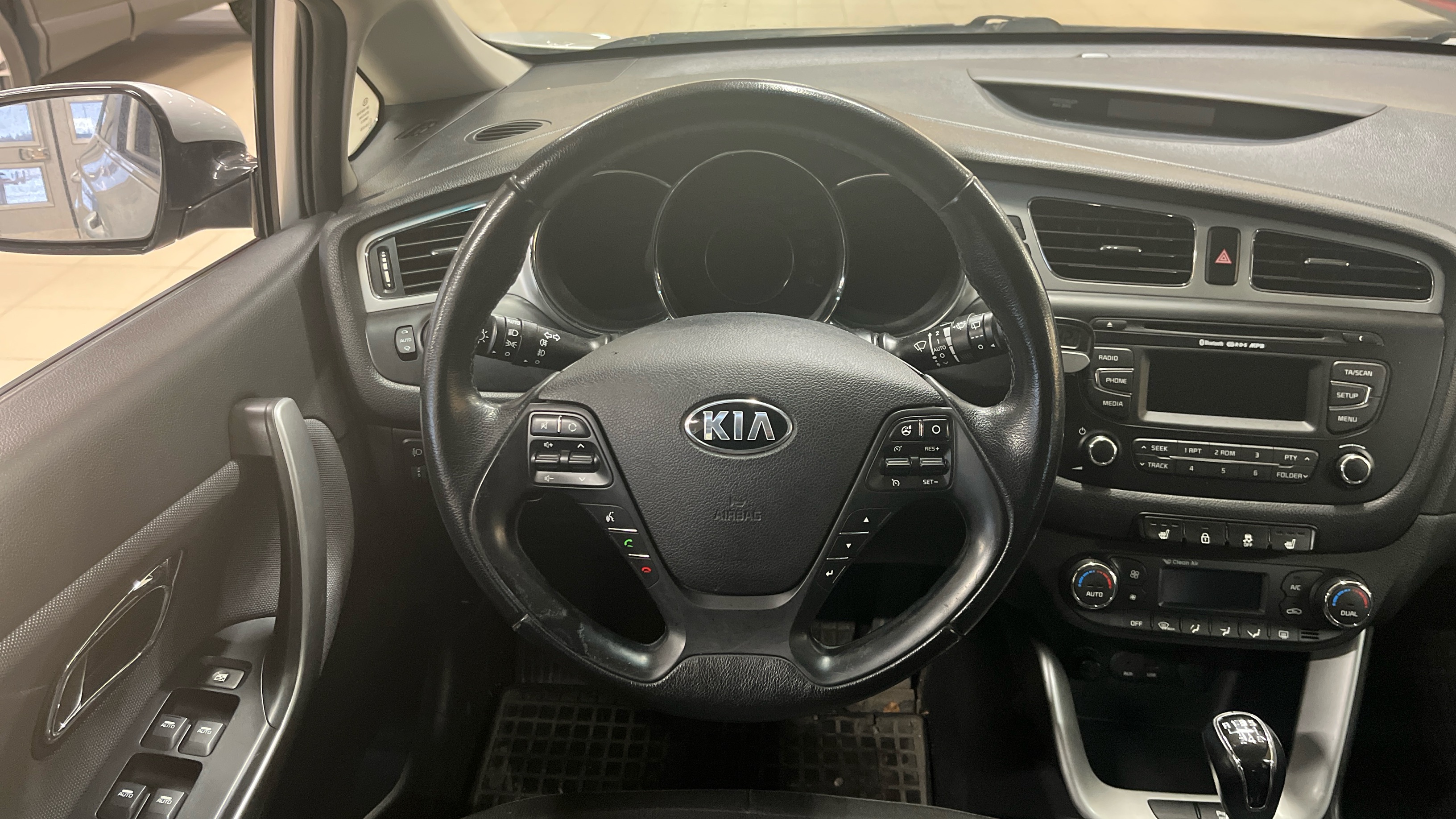KIA cee'd 2014