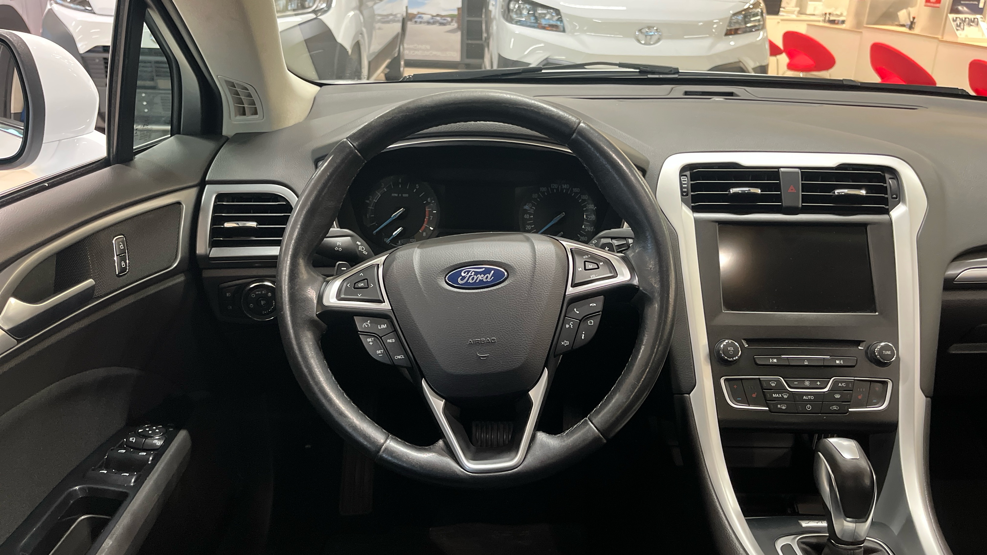FORD MONDEO 2019