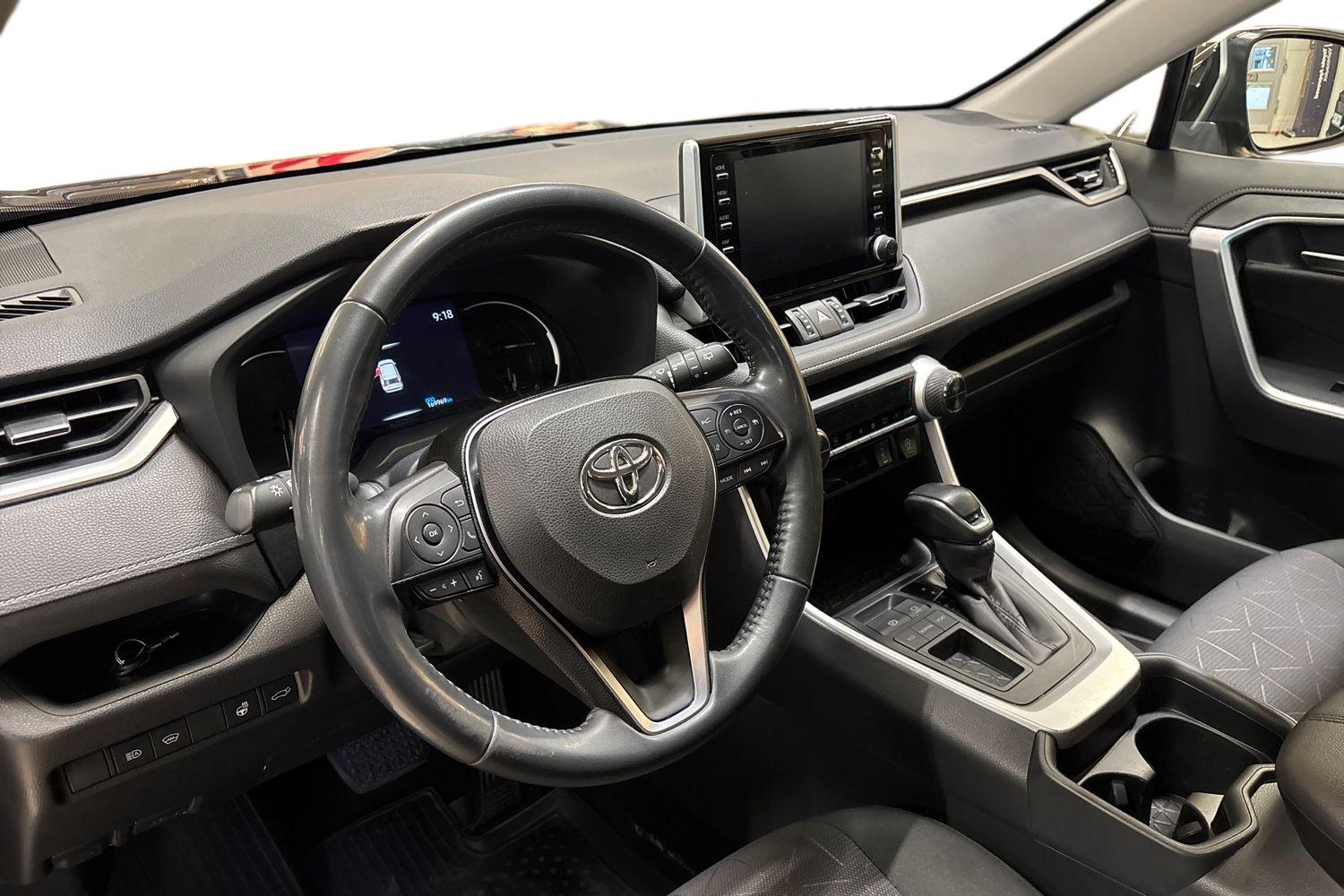 TOYOTA RAV4 2020