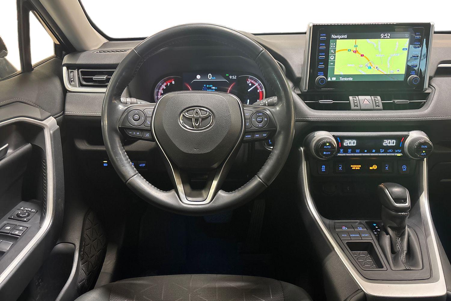 TOYOTA RAV4 2020
