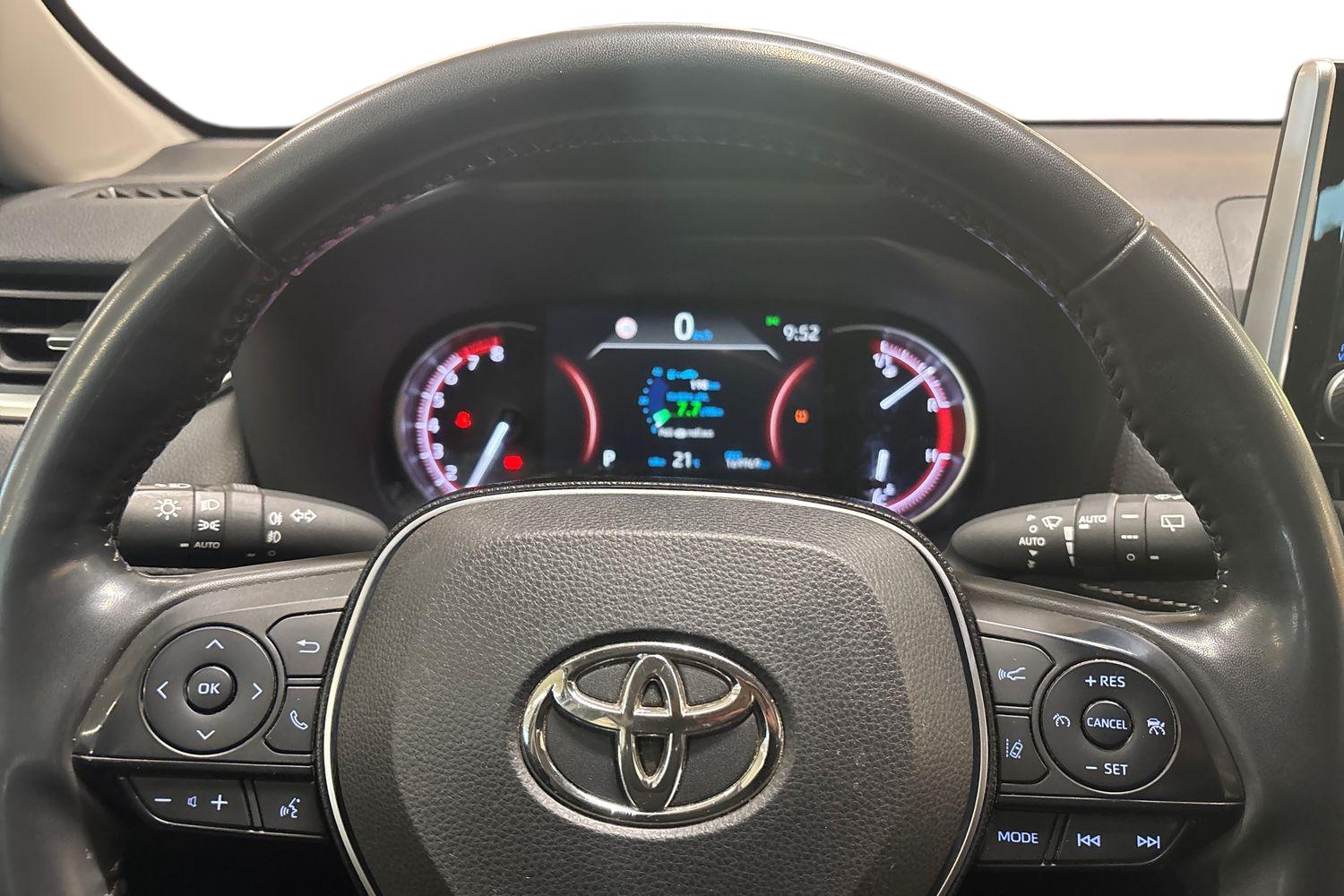 TOYOTA RAV4 2020