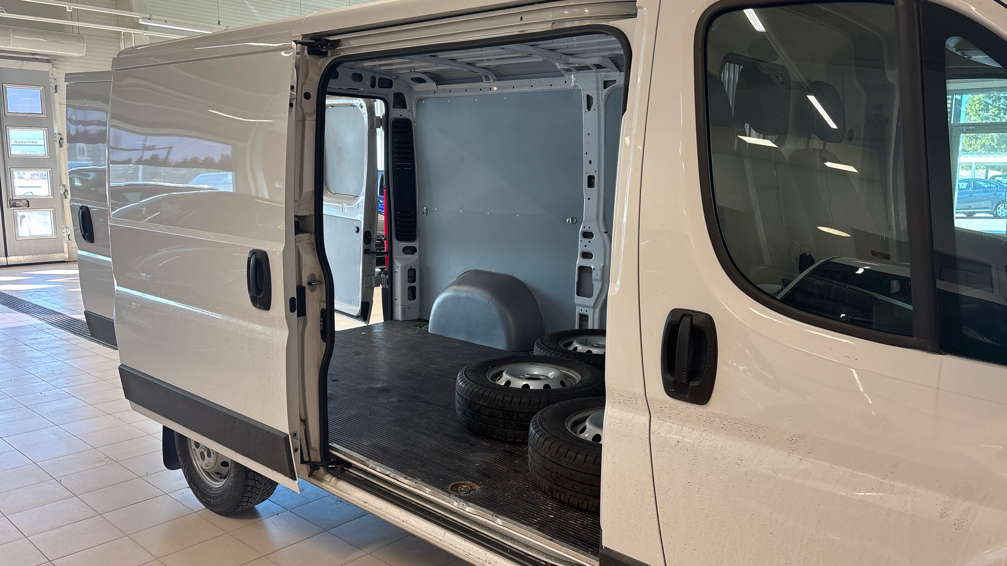 PEUGEOT BOXER 2021