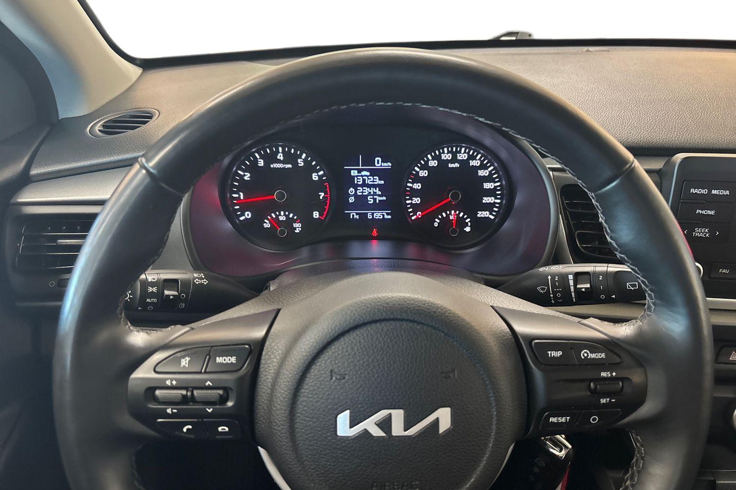 KIA RIO 2023
