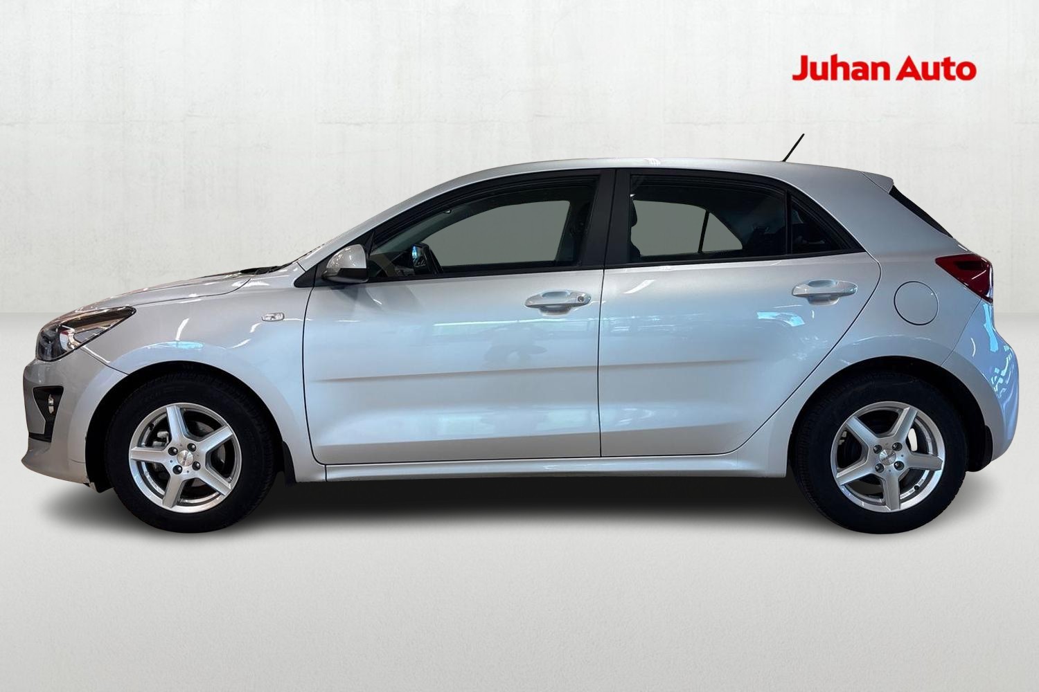 KIA RIO 2023