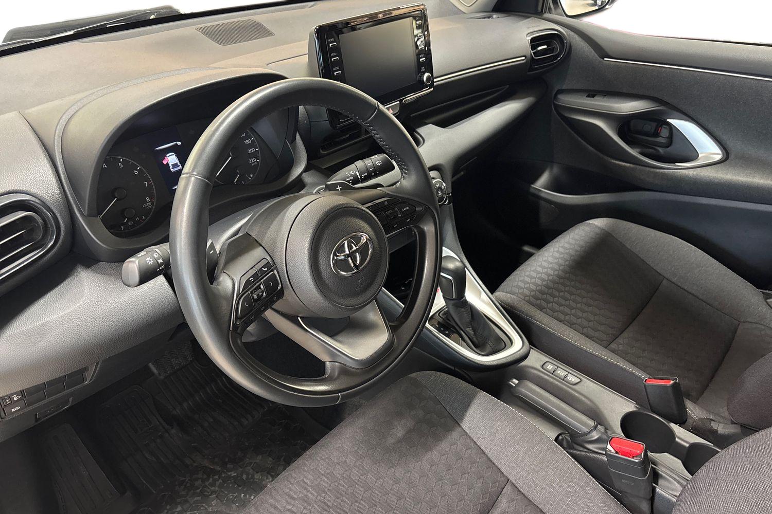 TOYOTA Yaris 2020