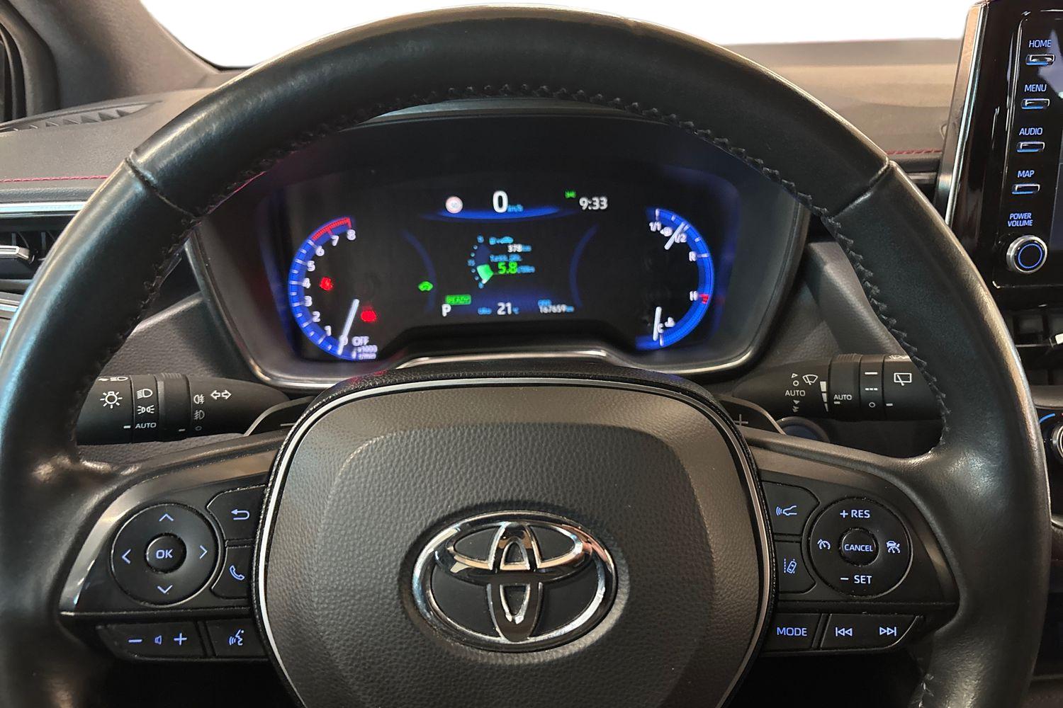TOYOTA Corolla 2021