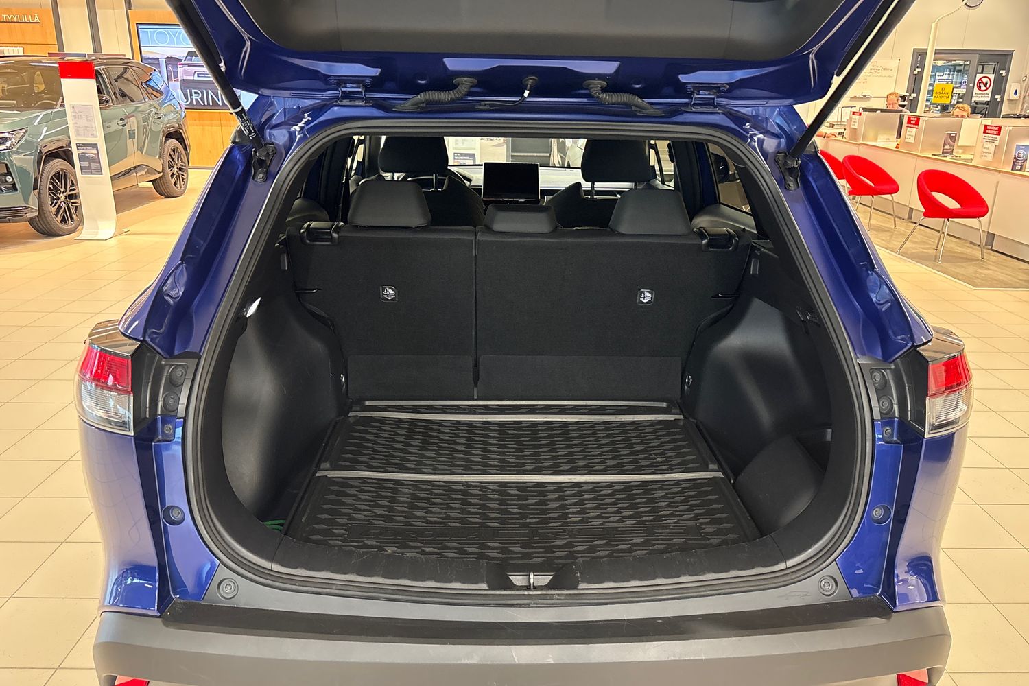 TOYOTA Corolla Cross 2023