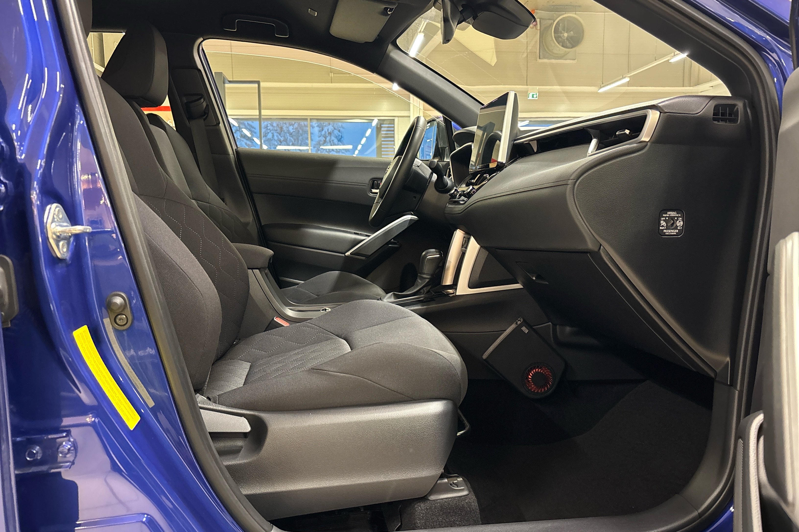 TOYOTA Corolla Cross 2023