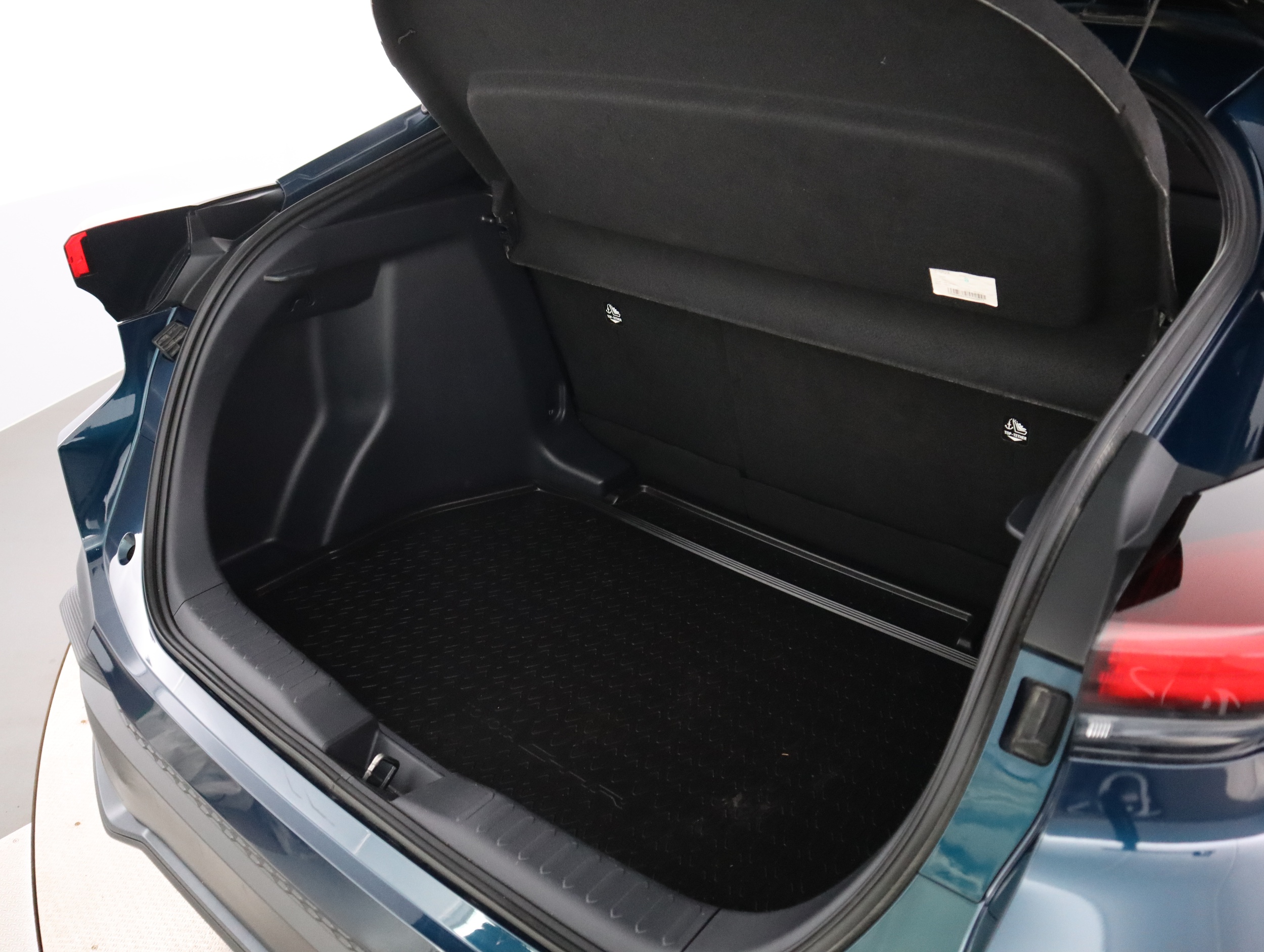 TOYOTA C-HR 2024
