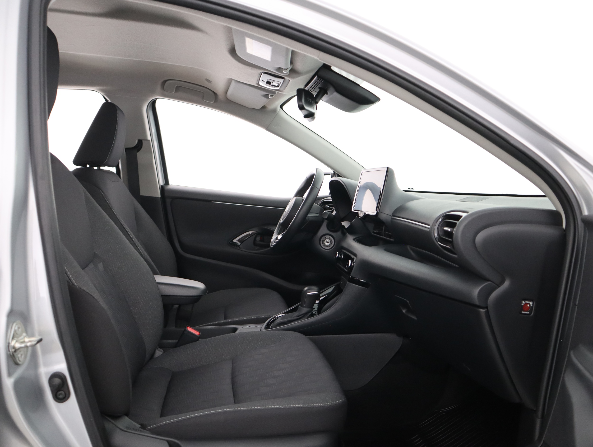 TOYOTA Yaris 2024
