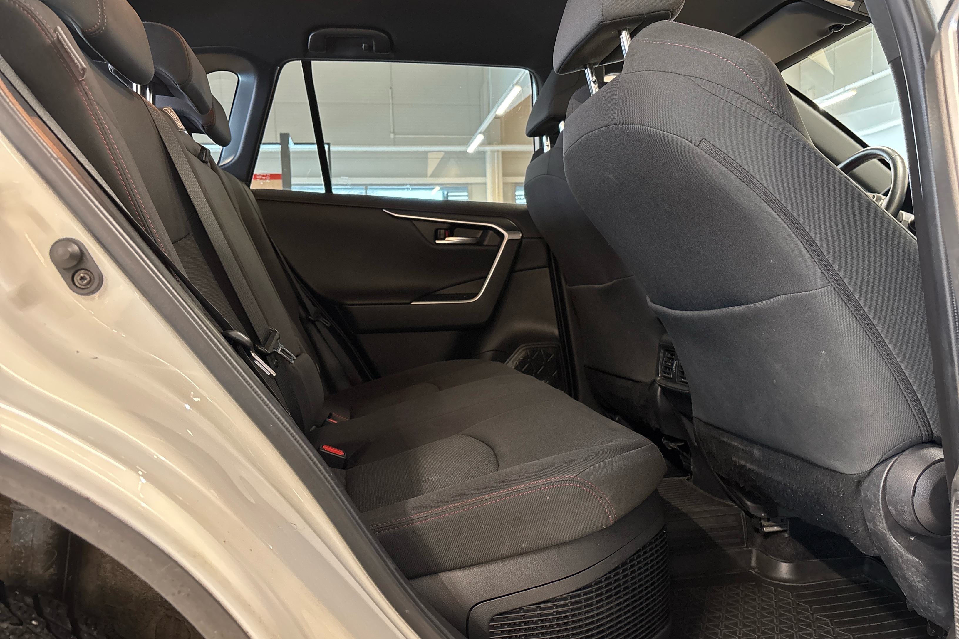 TOYOTA RAV4 Plug-in 2021