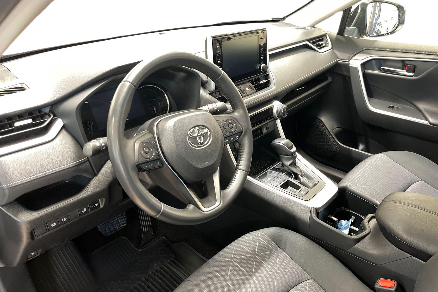 TOYOTA RAV4 2022