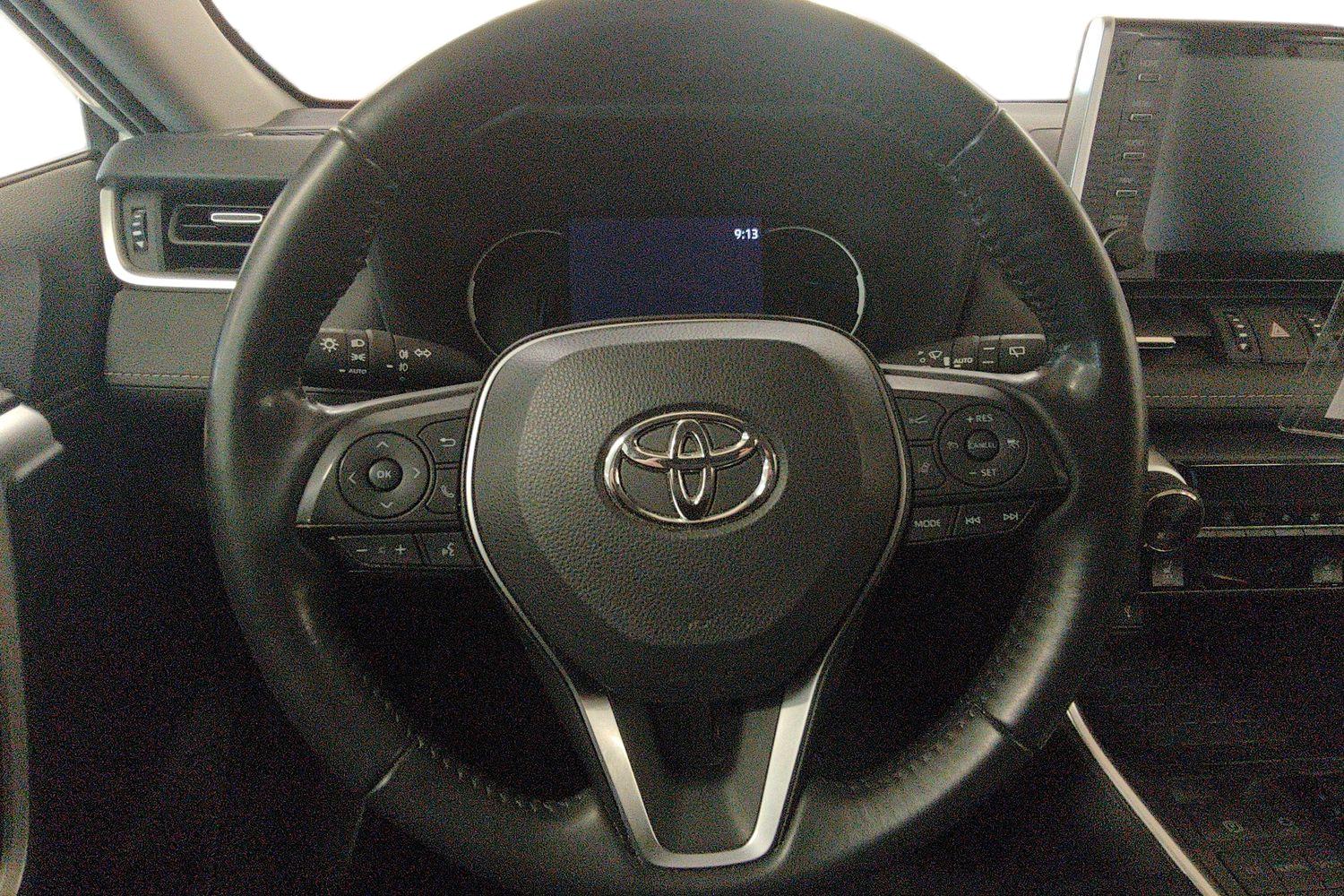 TOYOTA RAV4 2021