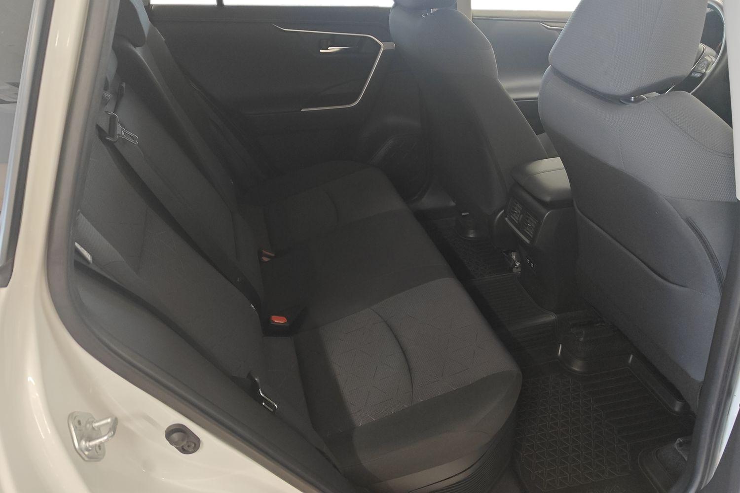 TOYOTA RAV4 2021