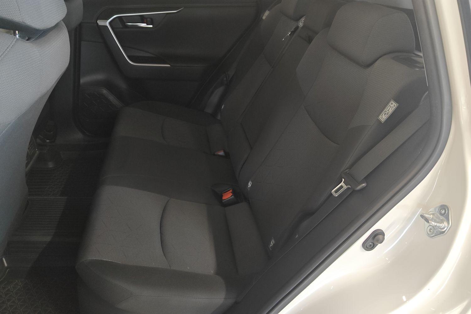 TOYOTA RAV4 2021