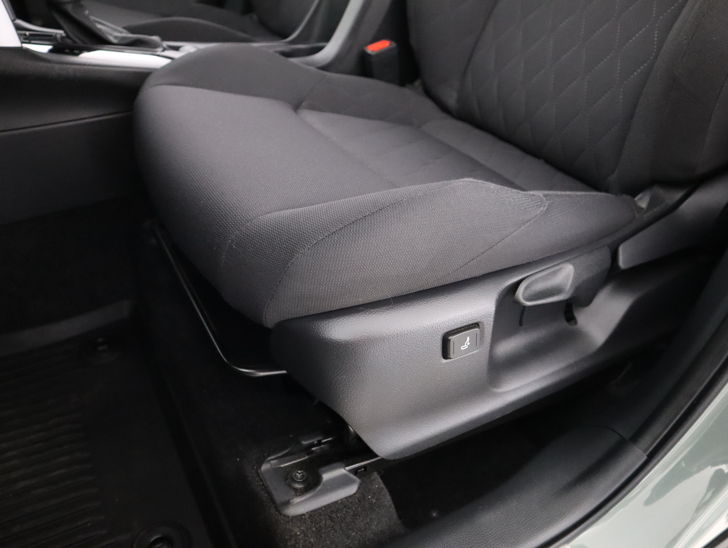 TOYOTA Corolla Cross 2023