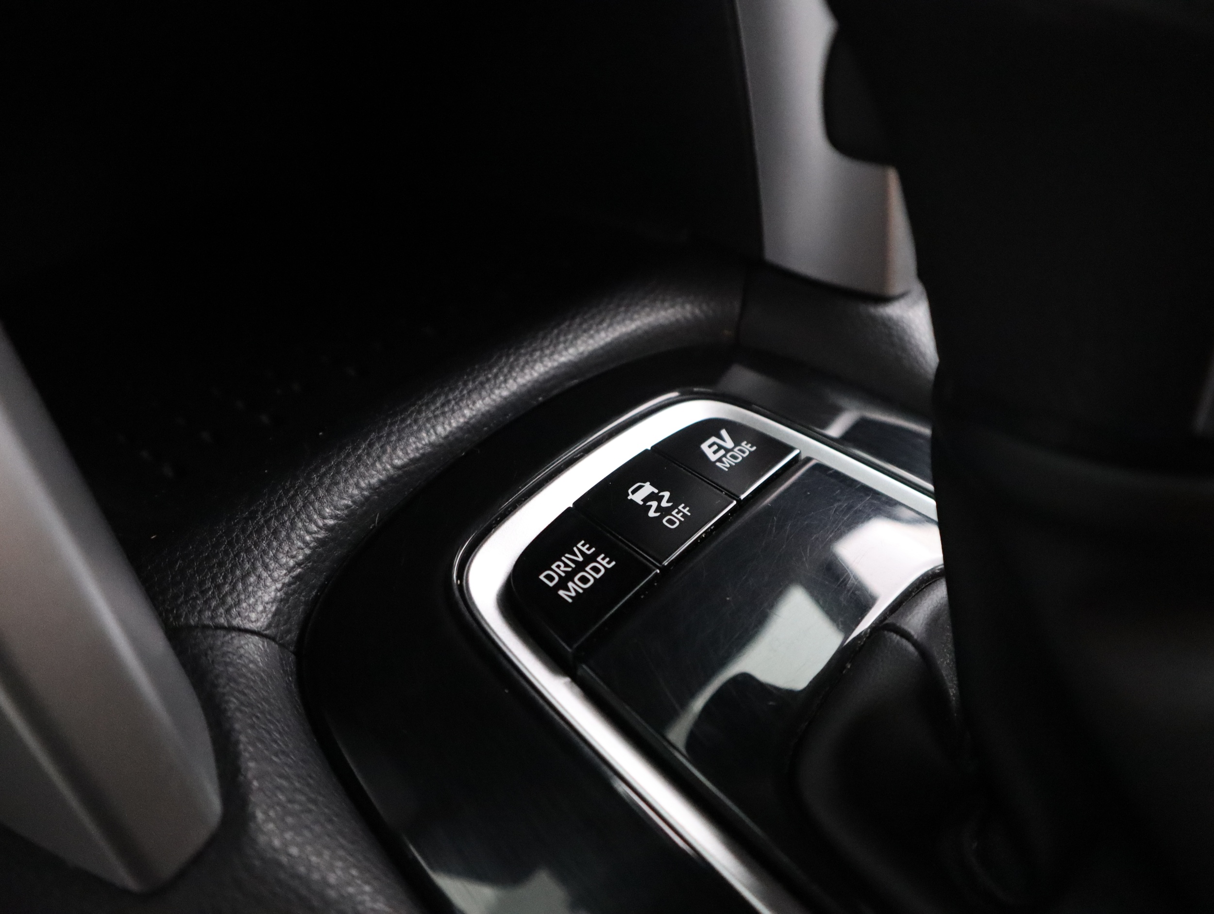 TOYOTA Corolla Cross 2023