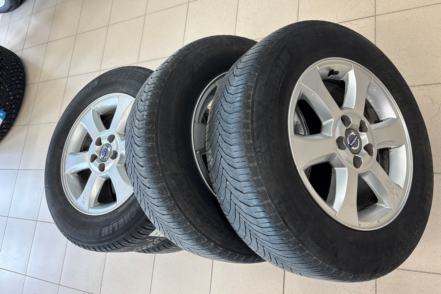 VOLVO XC70 2008