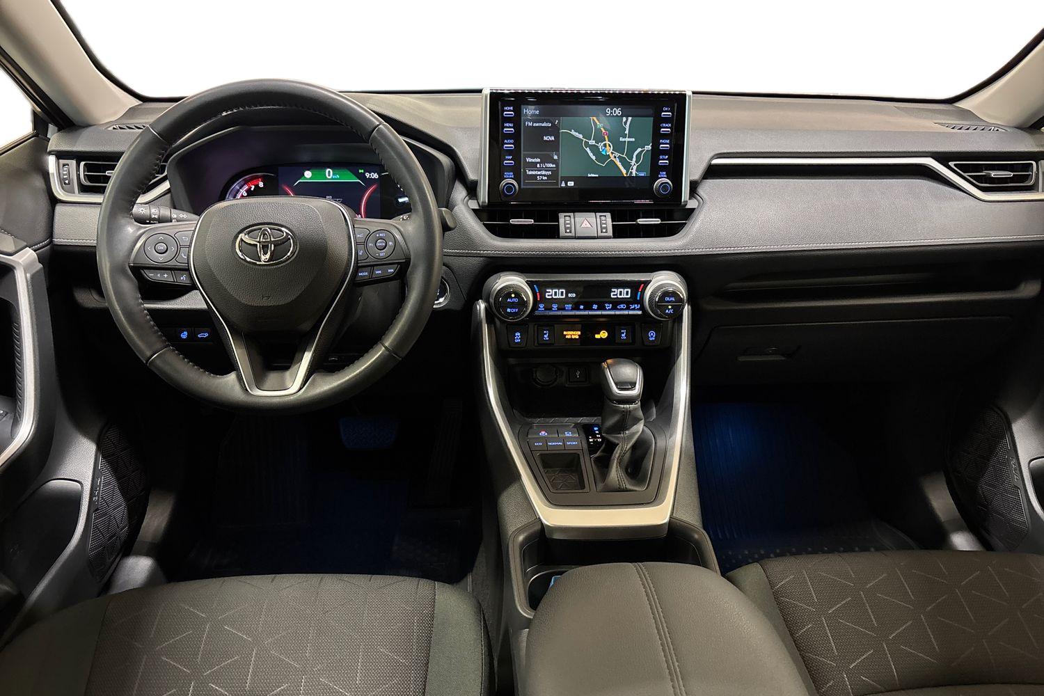 TOYOTA RAV4 2020