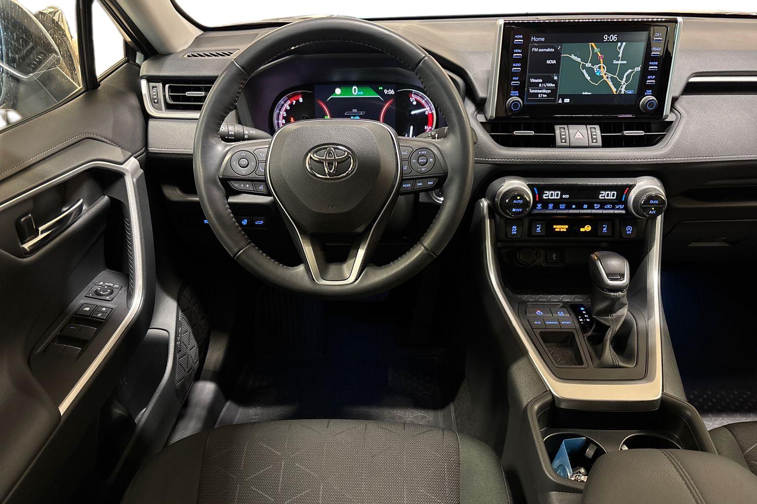 TOYOTA RAV4 2020