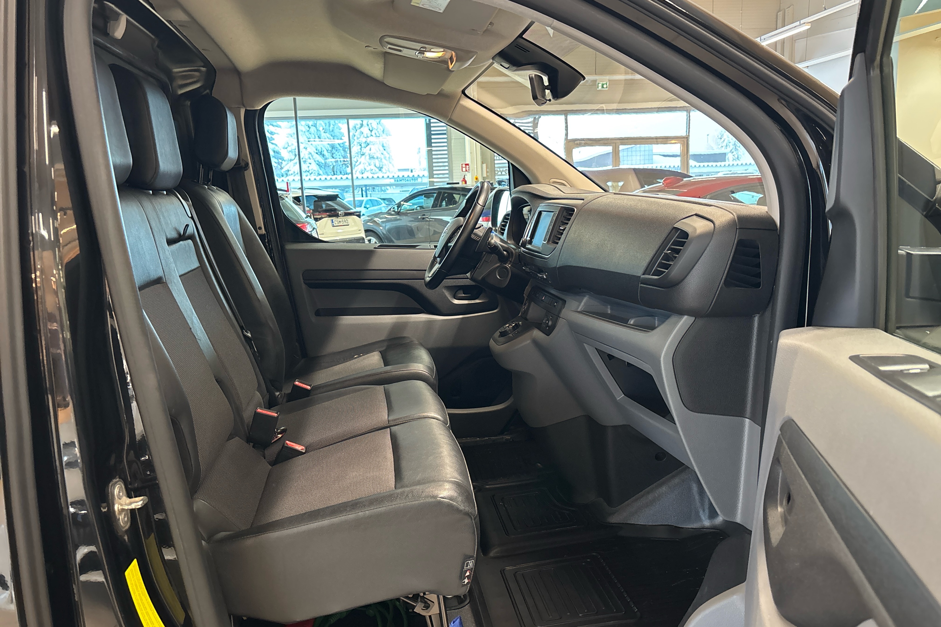 TOYOTA Proace 2021
