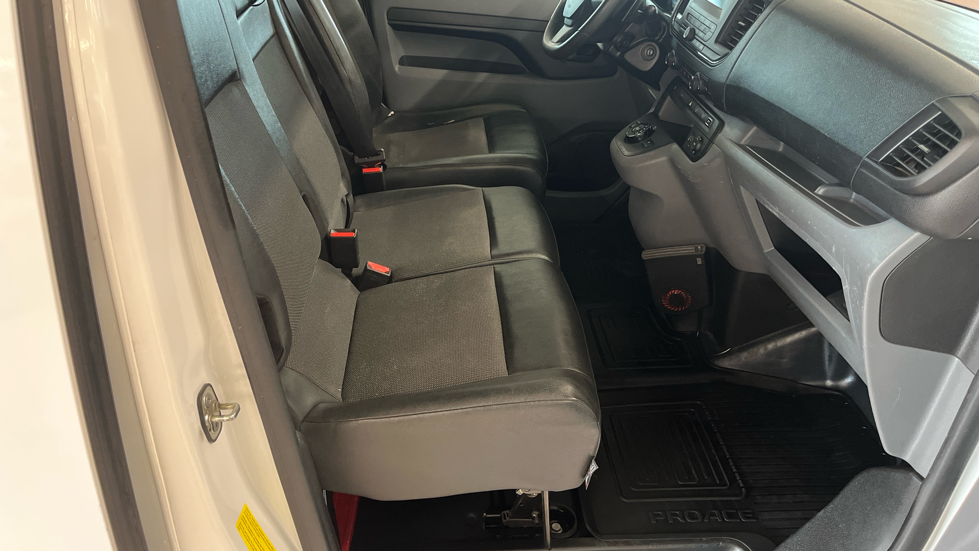 TOYOTA Proace 2022