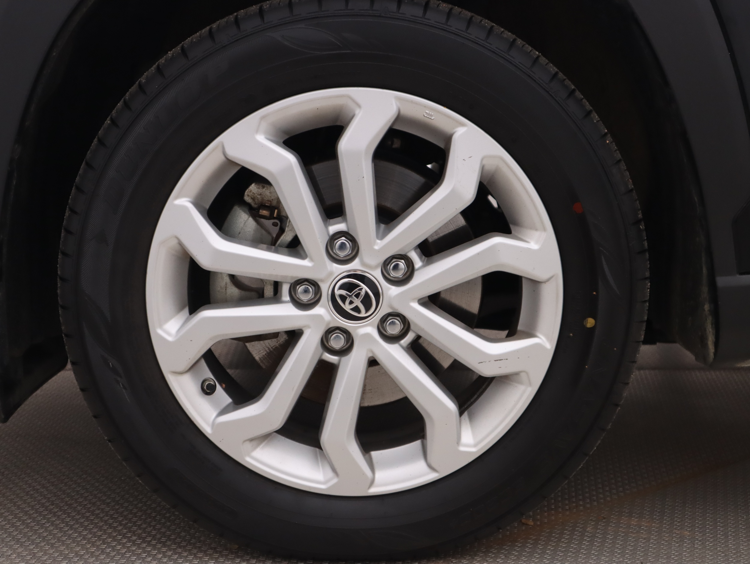 TOYOTA Corolla Cross 2023