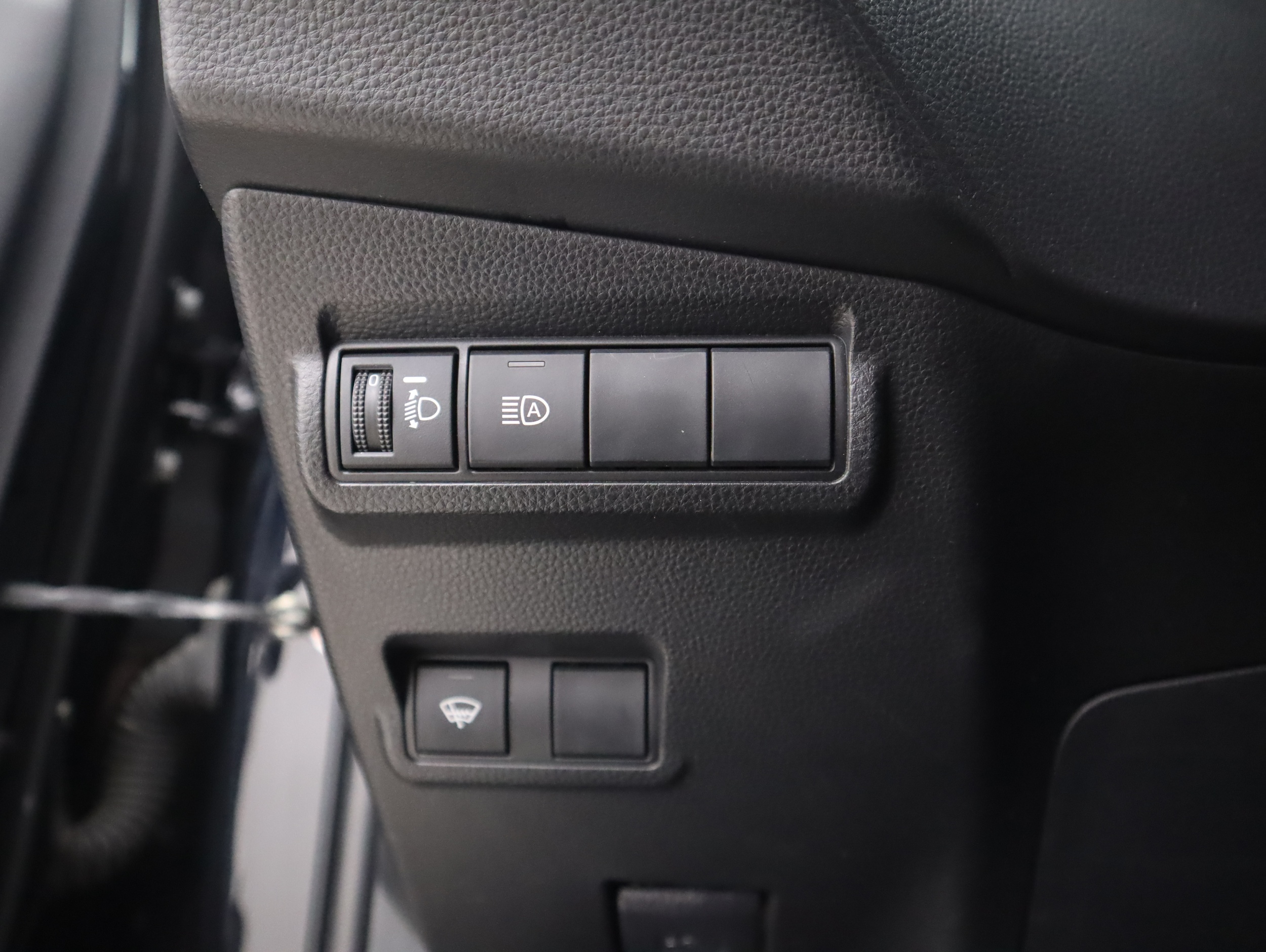 TOYOTA Corolla Cross 2023