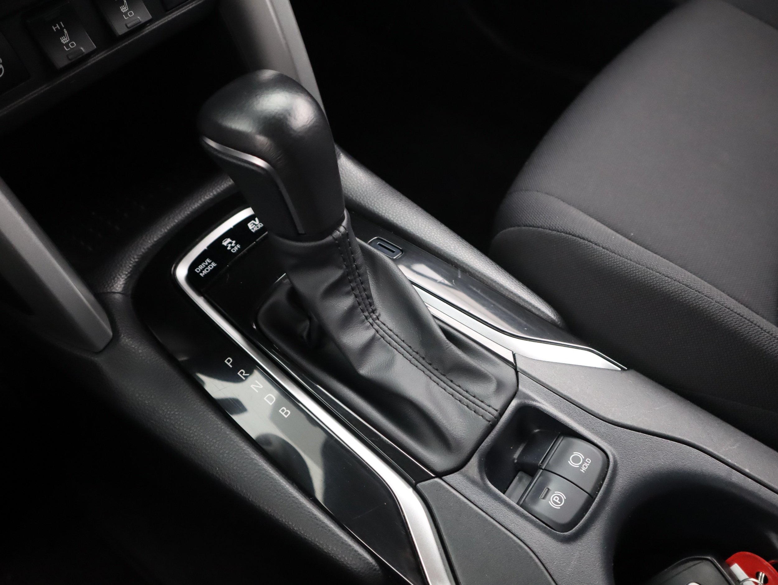 TOYOTA Corolla Cross 2023