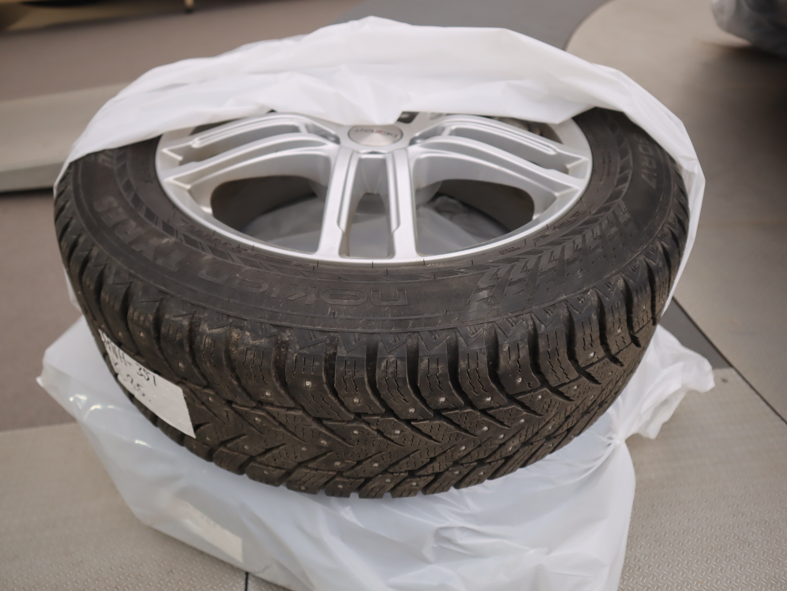 TOYOTA Corolla Cross 2023