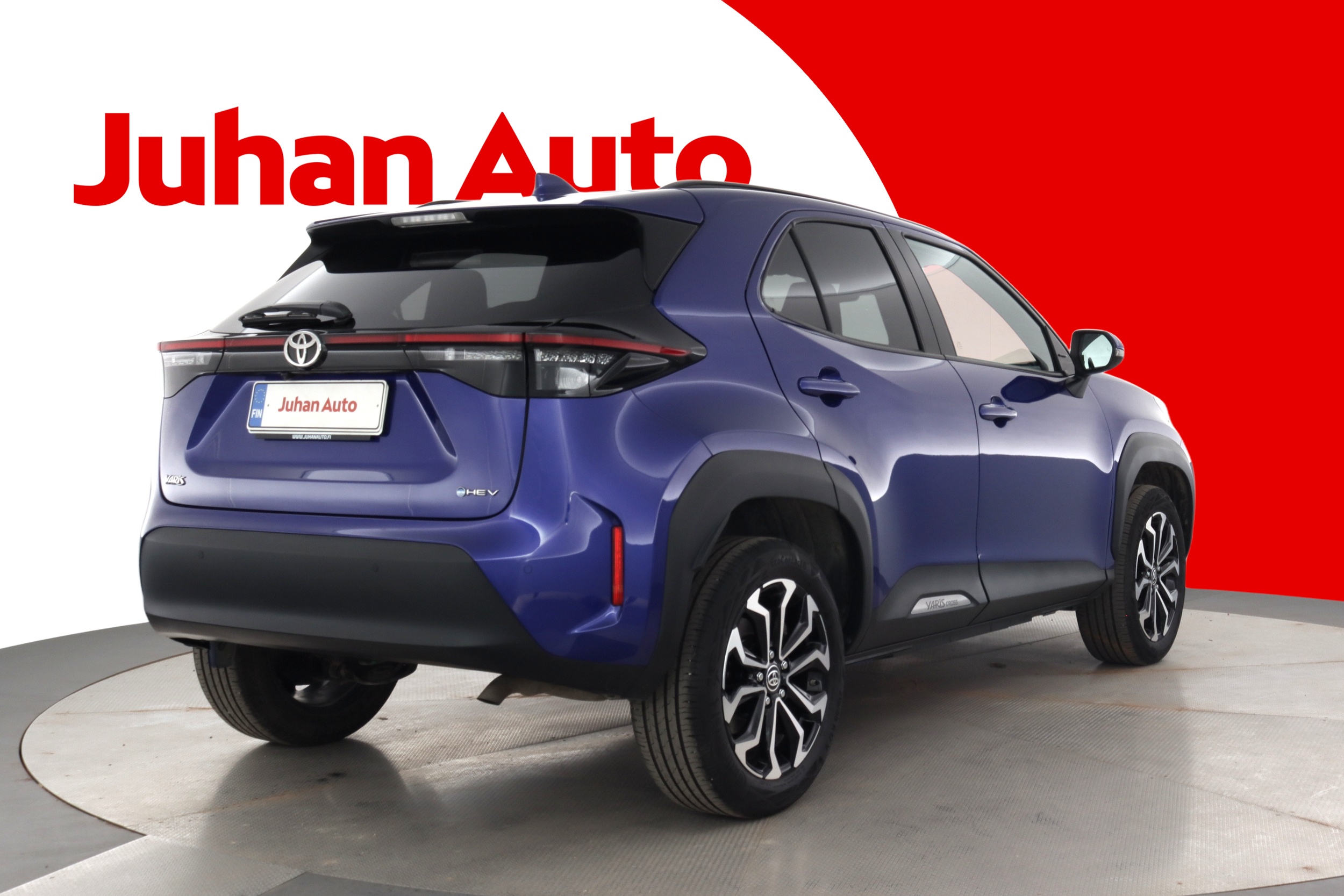 TOYOTA Yaris Cross 2024
