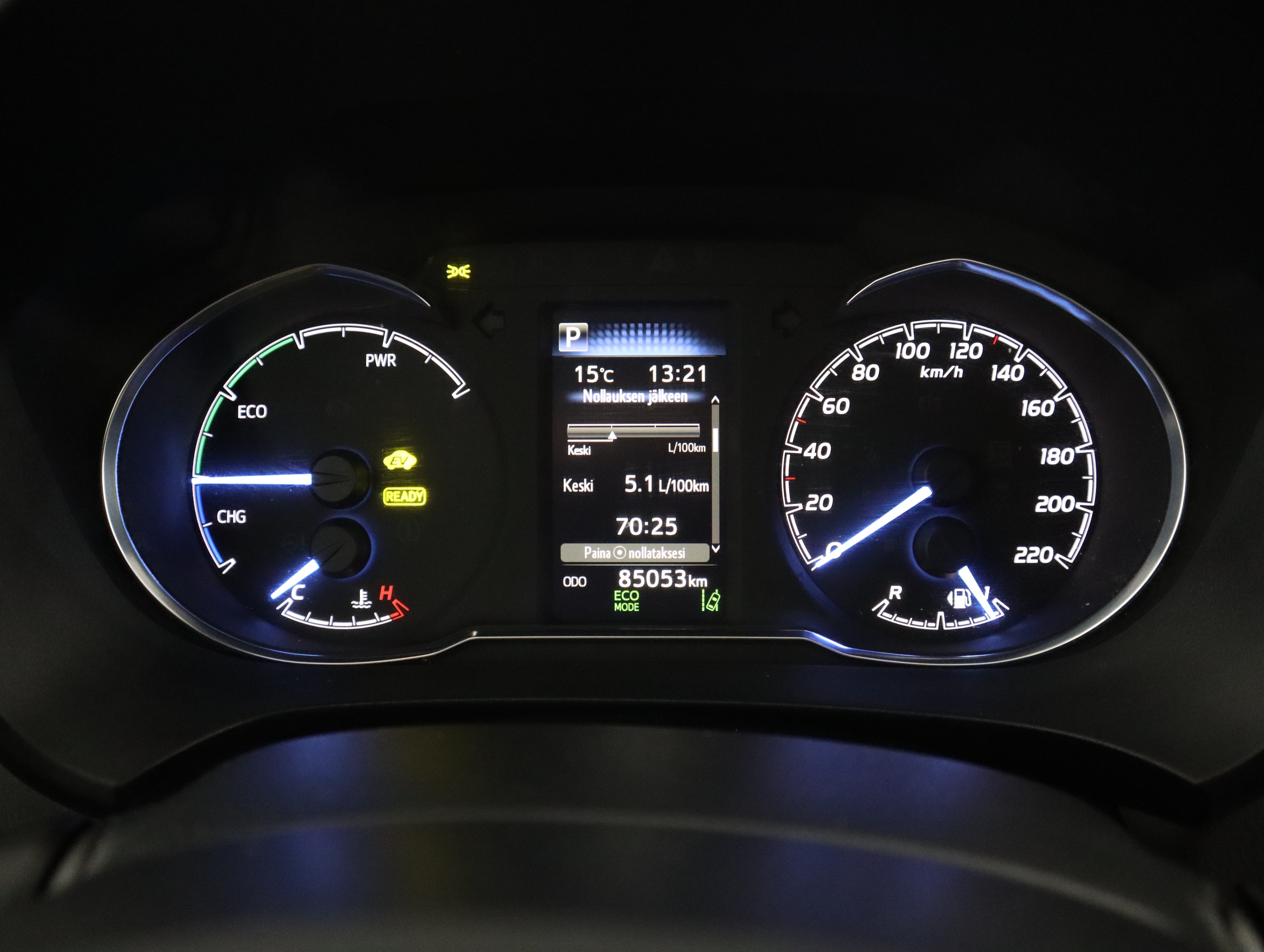 TOYOTA Yaris 2018