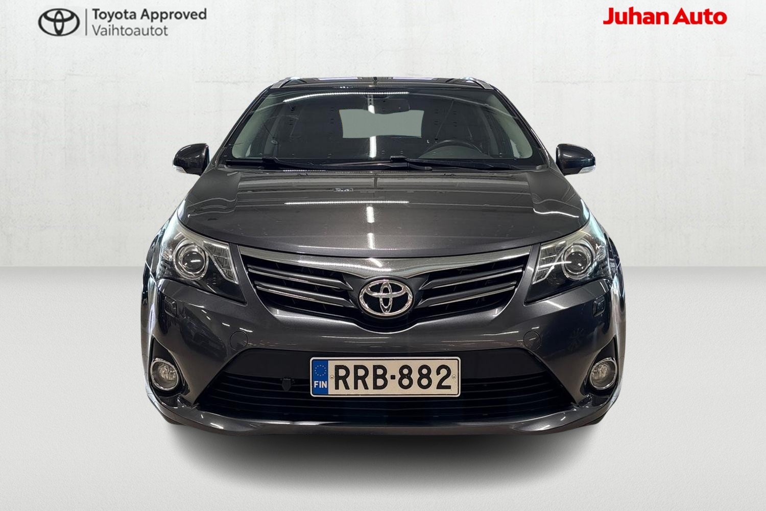 TOYOTA Avensis 2013