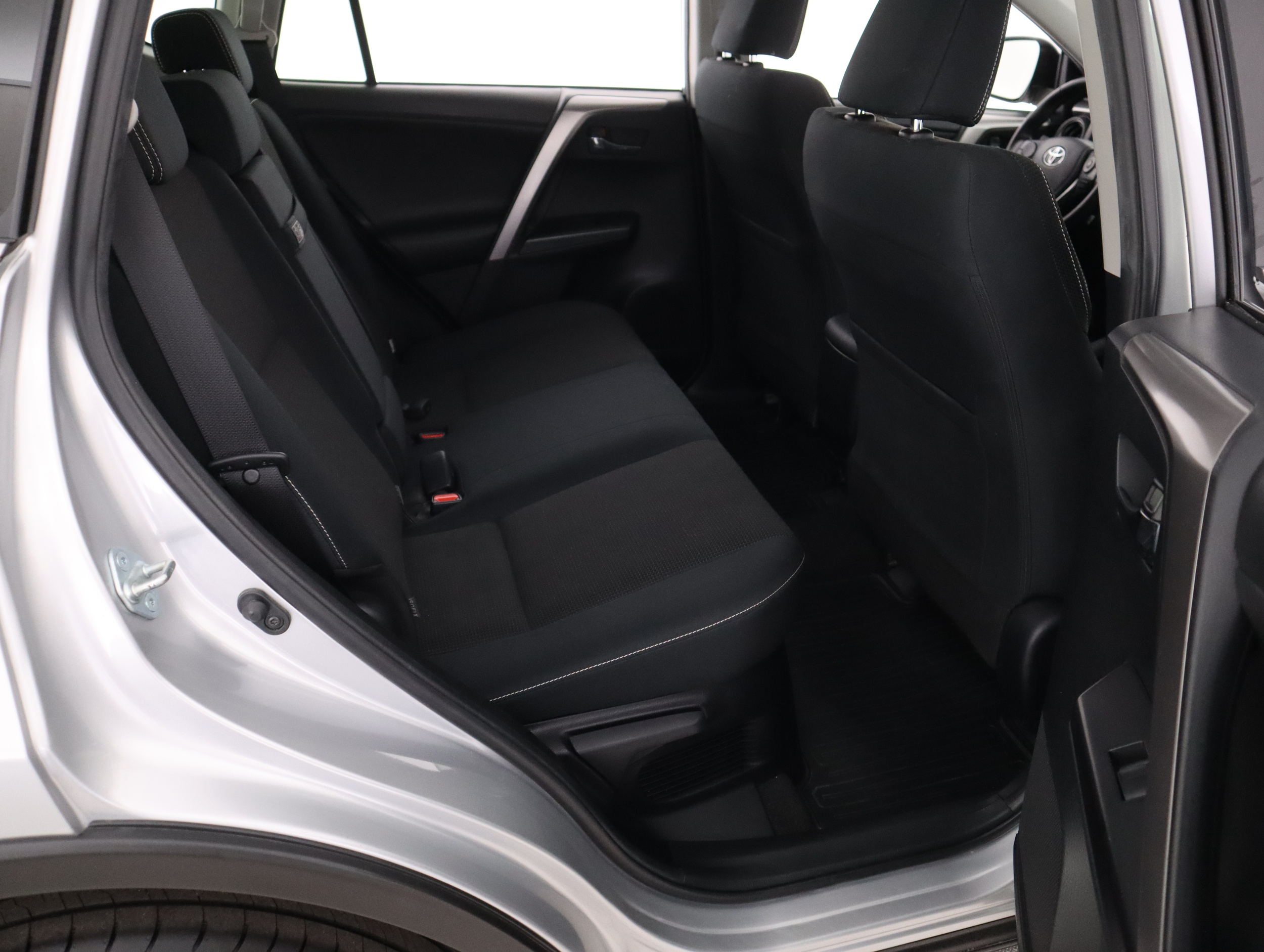 TOYOTA RAV4 12